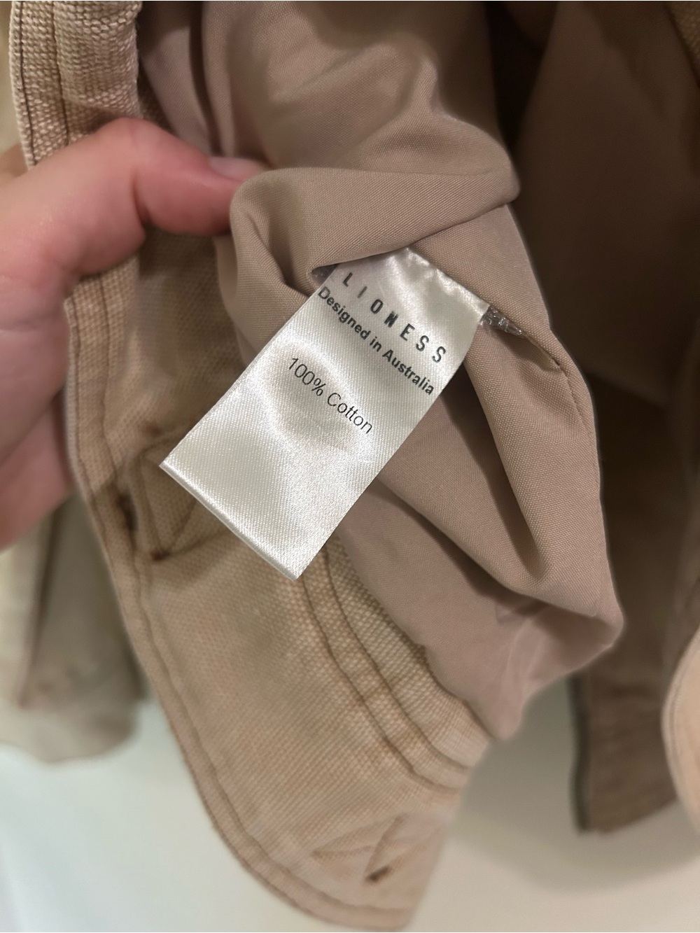 Lioness Workwear Jacket Stone 100% Cotton Utility Buckle Size Large NWOT - Picture 8 of 8